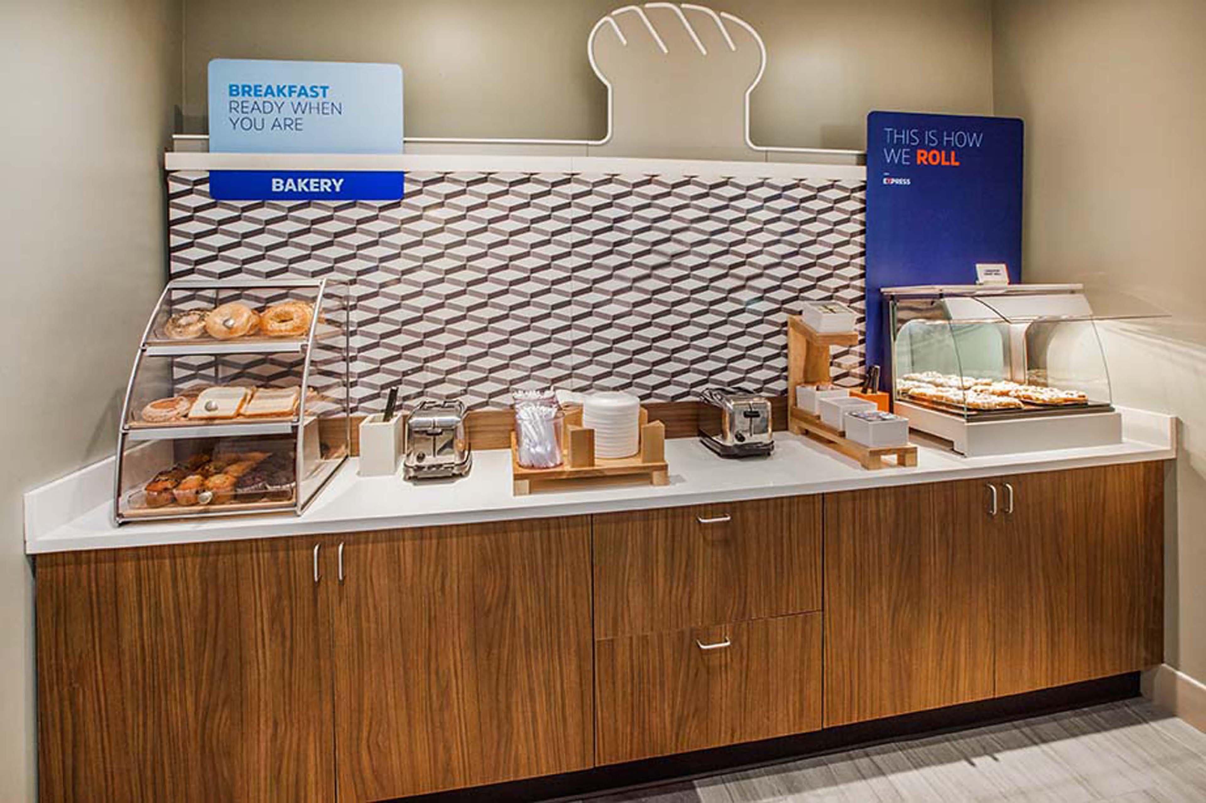 Holiday Inn Express And Suites Allentown West By Ihg Kültér fotó